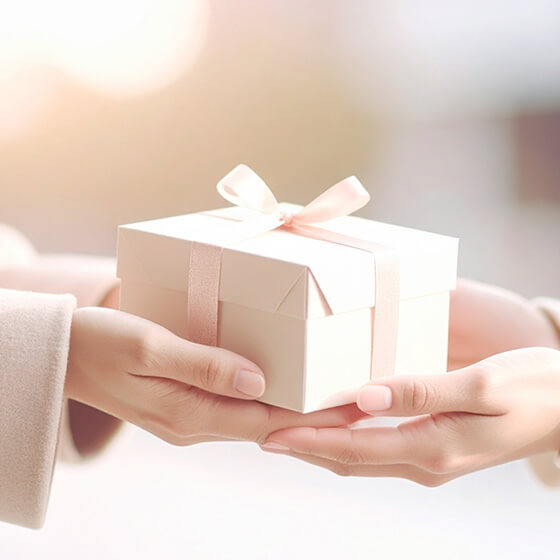 大切な人へ、
心ほどける紅茶時間を。
